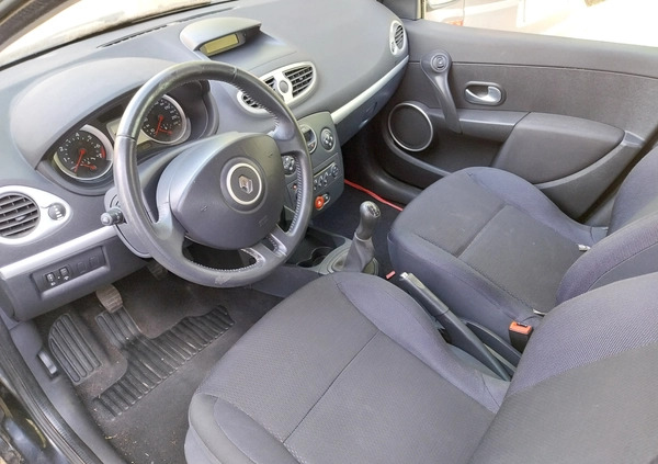 Renault Clio cena 13850 przebieg: 159000, rok produkcji 2006 z Janikowo małe 326